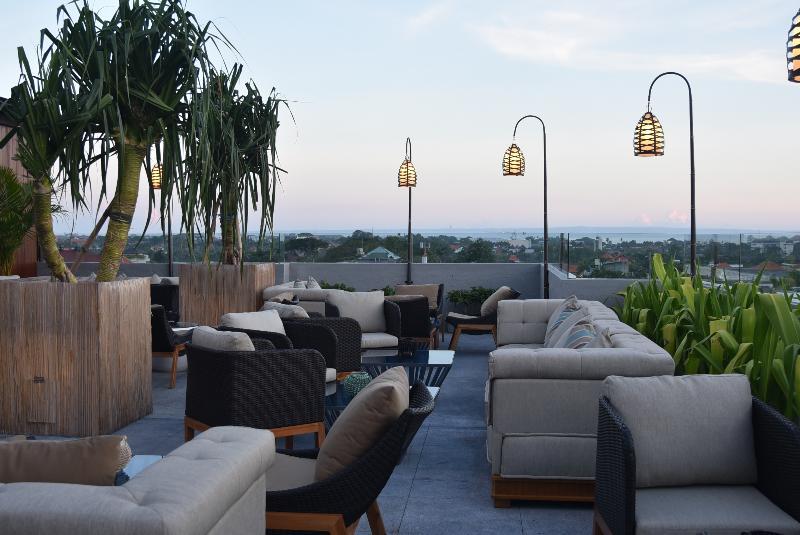 L Hotel Seminyak Εξωτερικό φωτογραφία